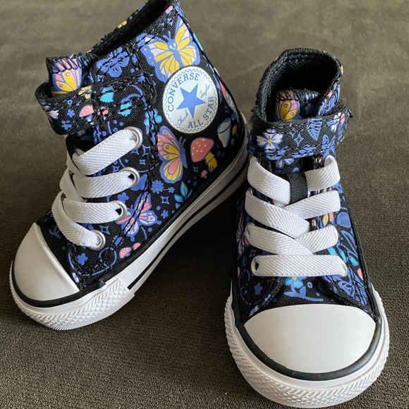 Converse Butterfly Toddler Shoes - Picture 1 of 9